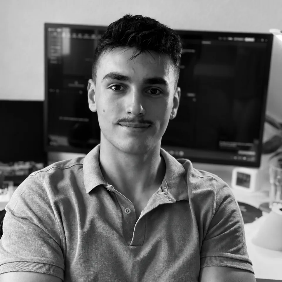 Víctor, editor especialista en marca personal